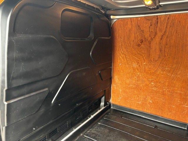 Ford Transit Custom image 9
